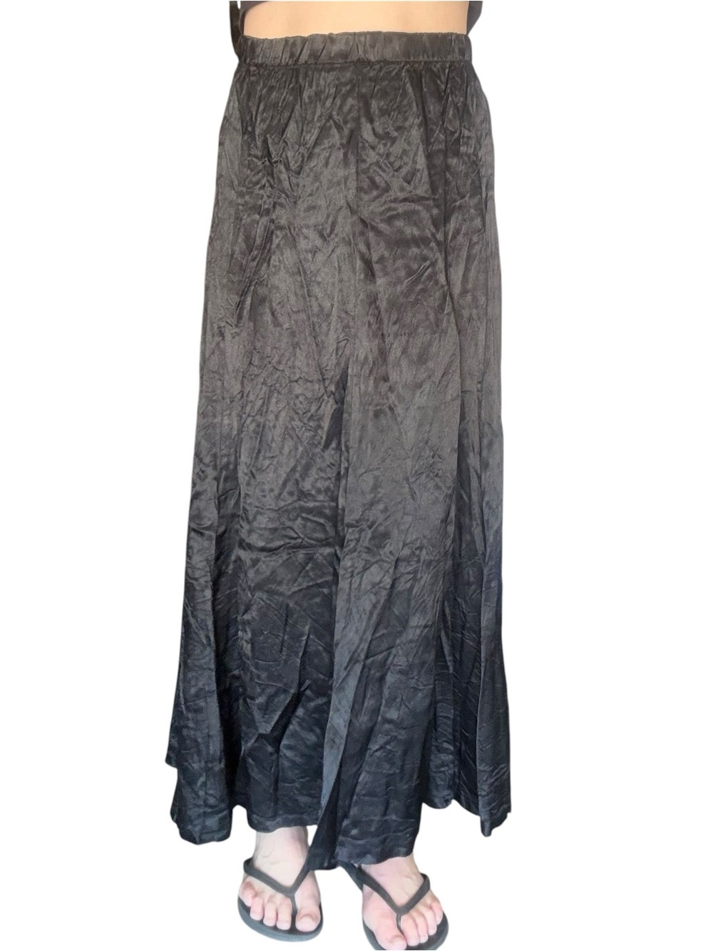 Black polyester skirt